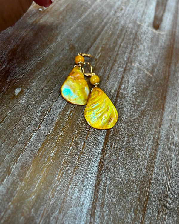 Yellow Mother of Pearl Earring