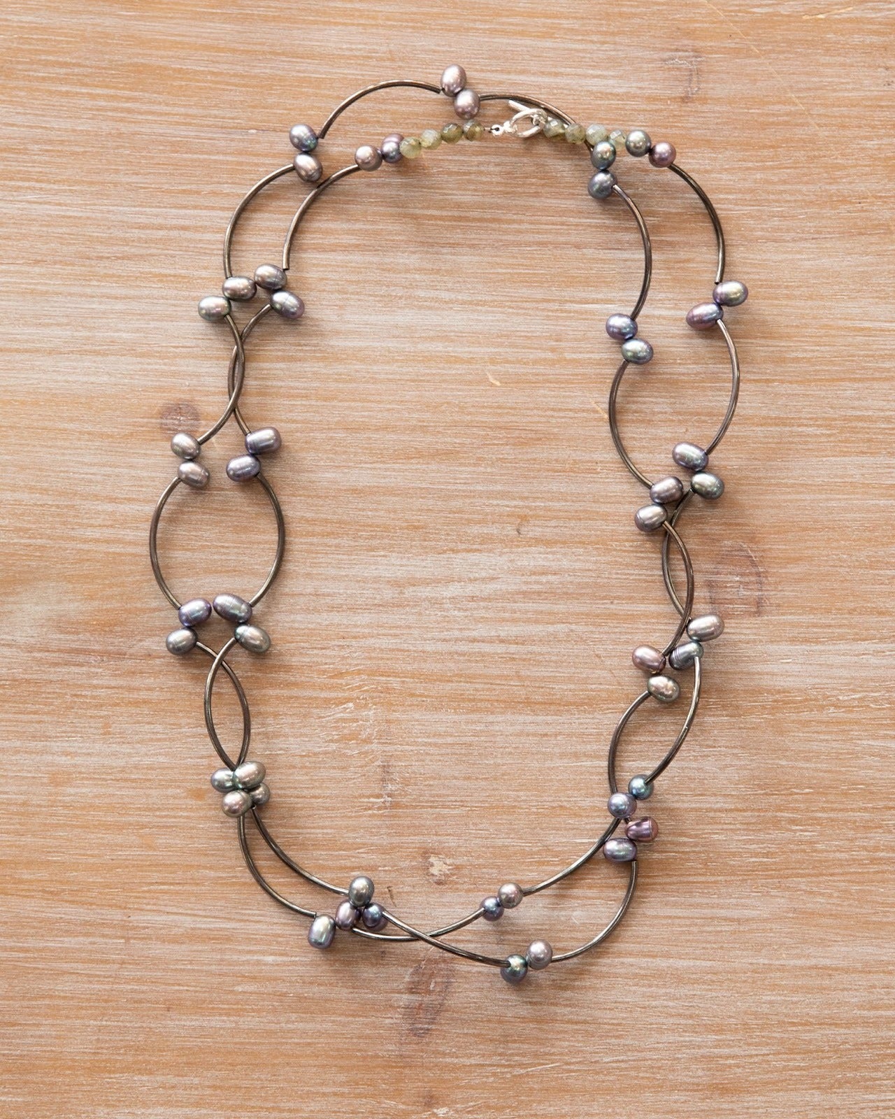 Pearly sugar necklace